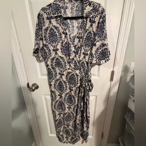 😍NEW! Cupshe Navy Blue Floral Print Wrap Dress size XL